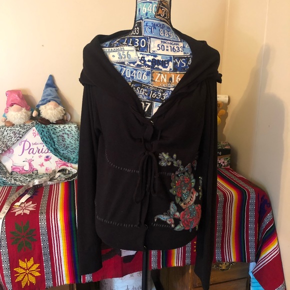 Y2K Spy Zone Exchange “Free Soul” Embroidered Top - Picture 4 of 14